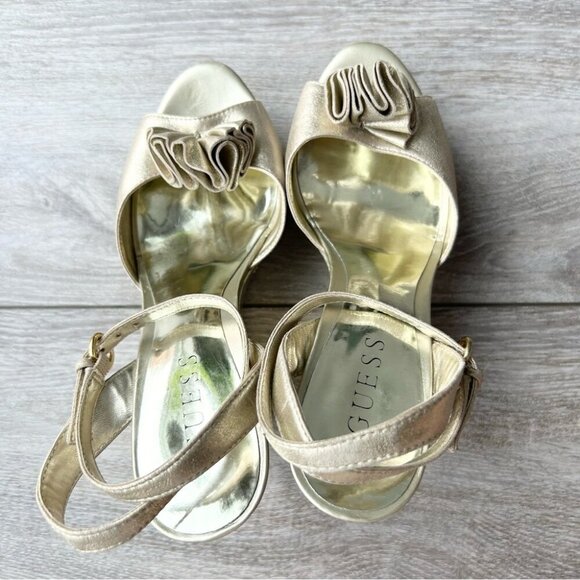 Guess Pewter Metallic Wedge Ankle Strap Peep Toe Heels Shoes Buckle - Picture 6 of 15